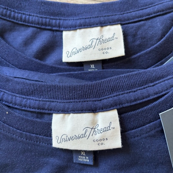 2pcs Universal Thread Women Cotton T-shirt short  Sleeve navy XL - Picture 3 of 7